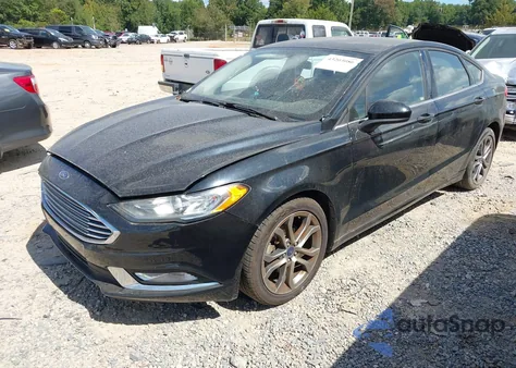 2017 Ford Fusion S z USA, uszkodzony, nr VIN 3FA6P0G70HR346429